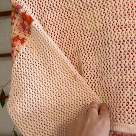 Colorful Crochet Pattern Sweater - Picture 3 of 3